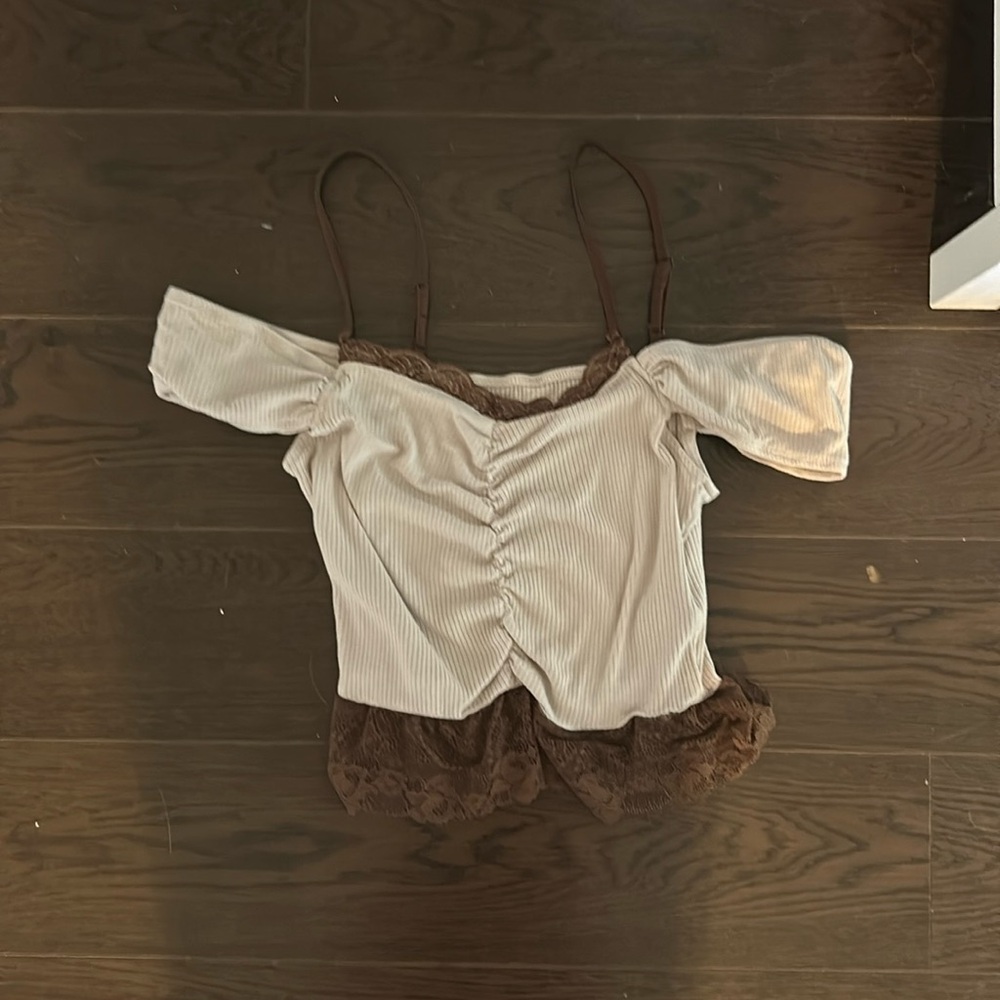 Creamy crop top